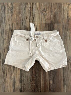 *READ* Y2K Unionbay Khaki Shorts Womens Juniors 9 Beige Belted 5” Inseam Preppy